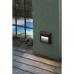 Aplique cuadrado gris oscuro Grant Faro