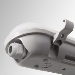 Luminaria de superficie Propper 120cm Forlight