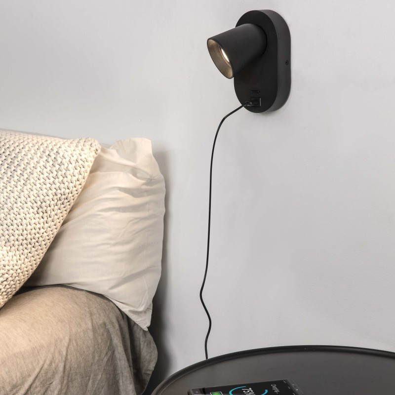 Aplique con USB Corb negro Faro